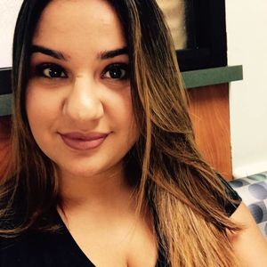 Meet your Posher, Caroline